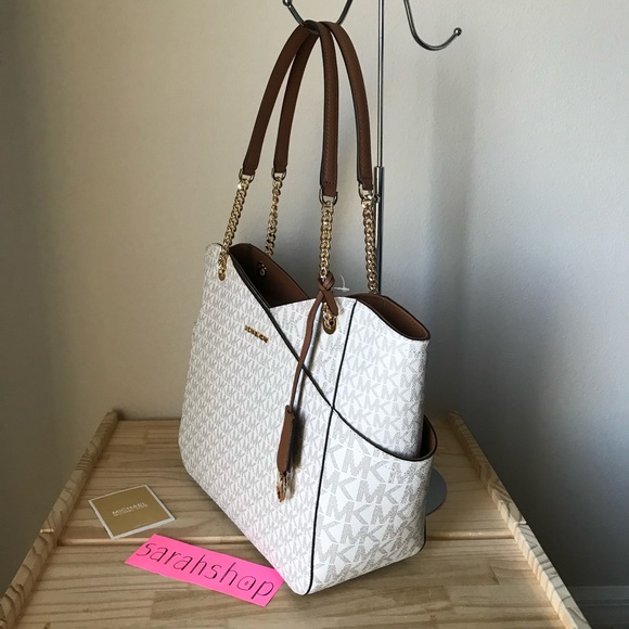 🌼Michael Kors Purse - Picture 3 of 13